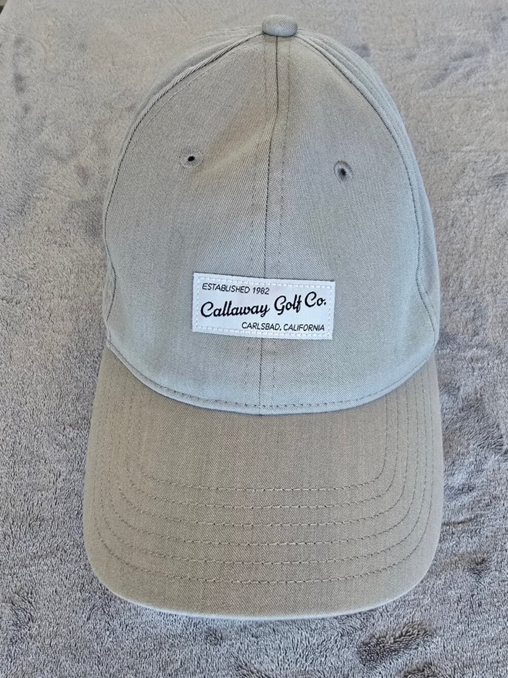 GOLF sun cap like new